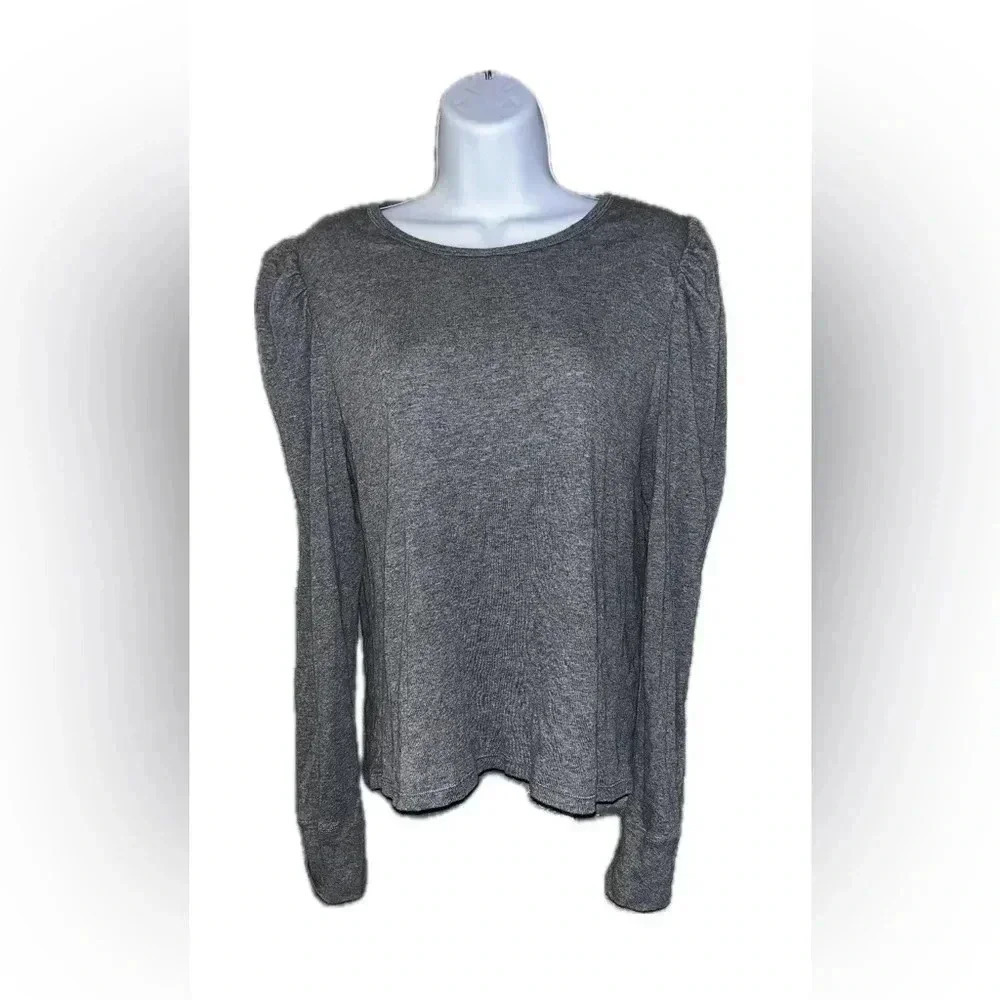 Gray puff shoulder longer sleeve large shirt